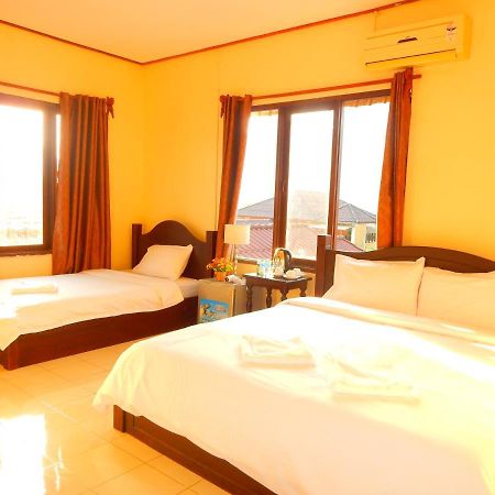 Vang Vieng Camellia Hotel Exteriör bild