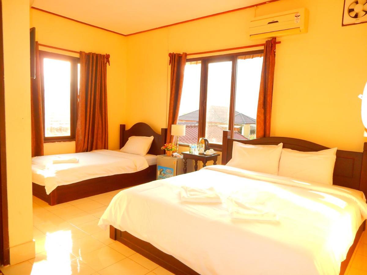 Vang Vieng Camellia Hotel Exteriör bild